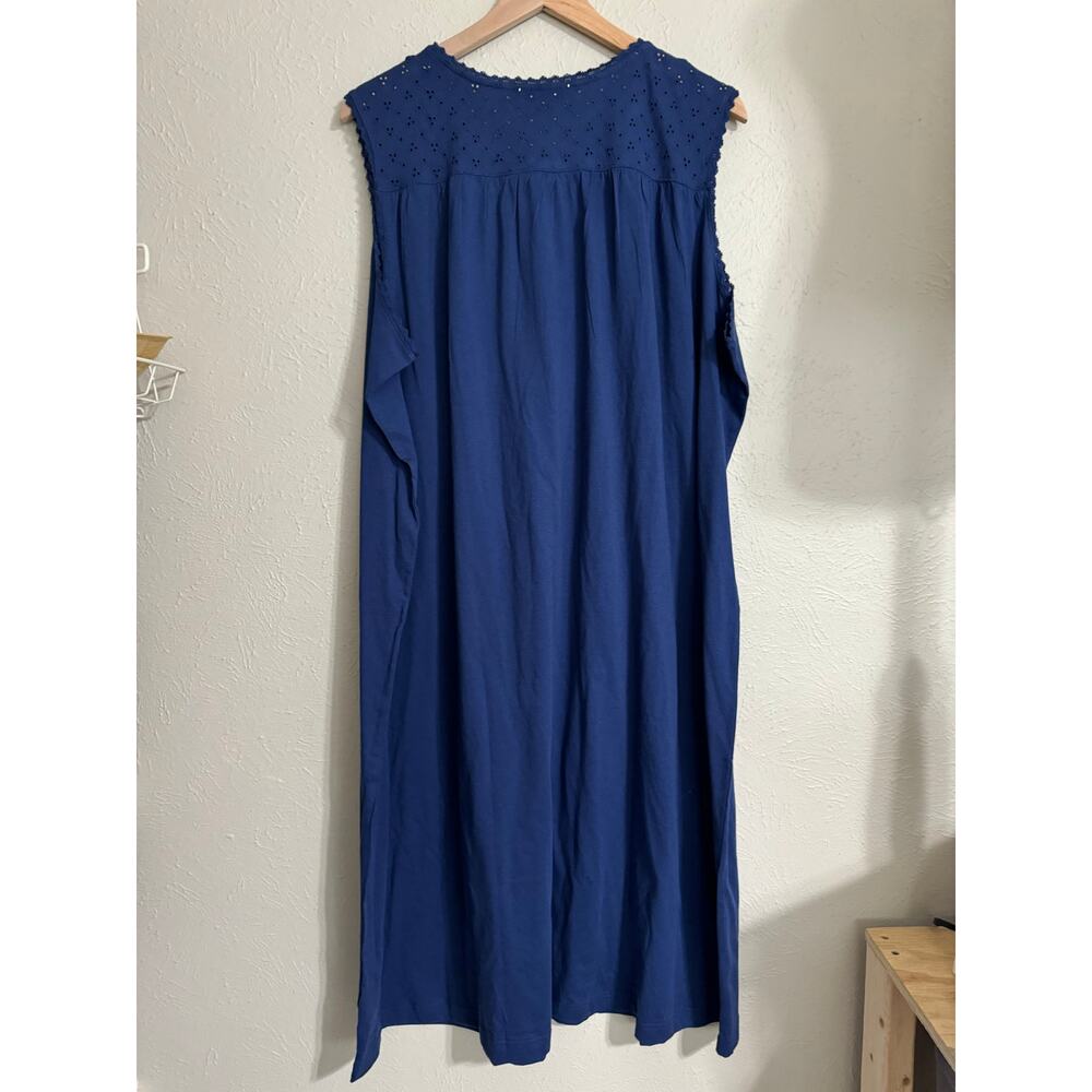 Dreams Co. Navy Blue Eyelet Lace Nightgown and Robe 1-2X - Picture 7 of 8